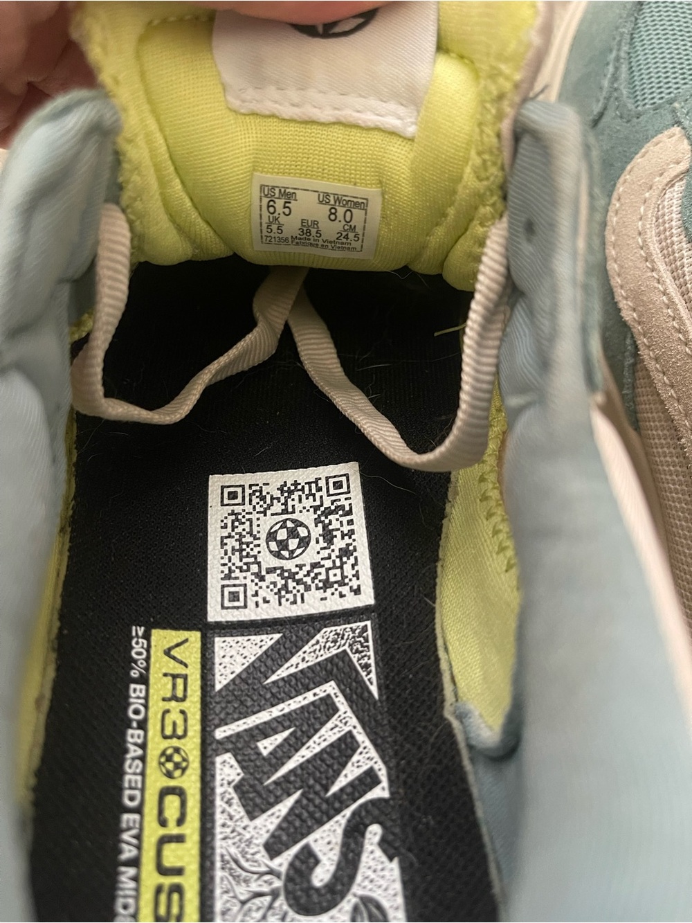 Vans UltraRange VR3 Sneakers in Teal Green Blue and White - Women’s 8 - Picture 6 of 6